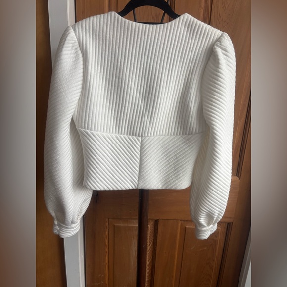 Elegant White Women's Top Eri+Ali size: medium - Picture 2 of 3